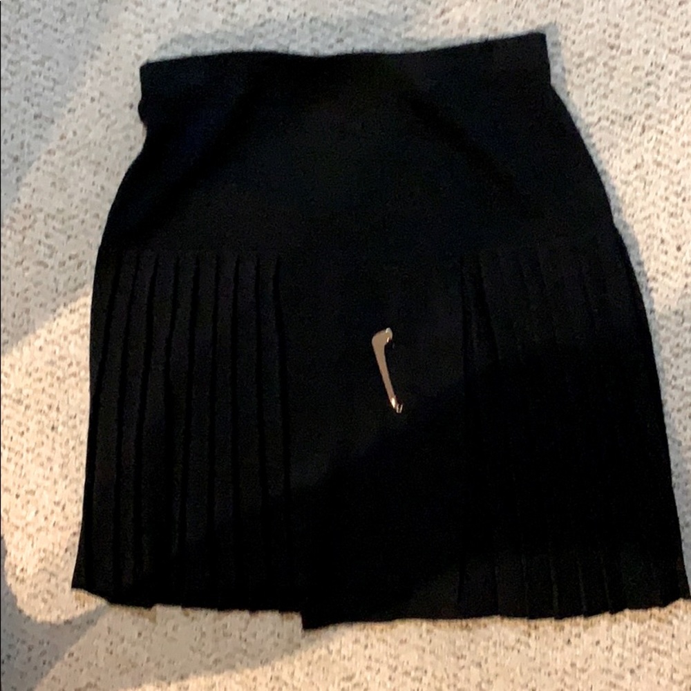 Adrienne Vittadini pleated skirt